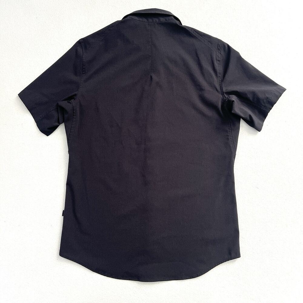 Lululemon Men Solid Black Button Front Collar Air… - image 7
